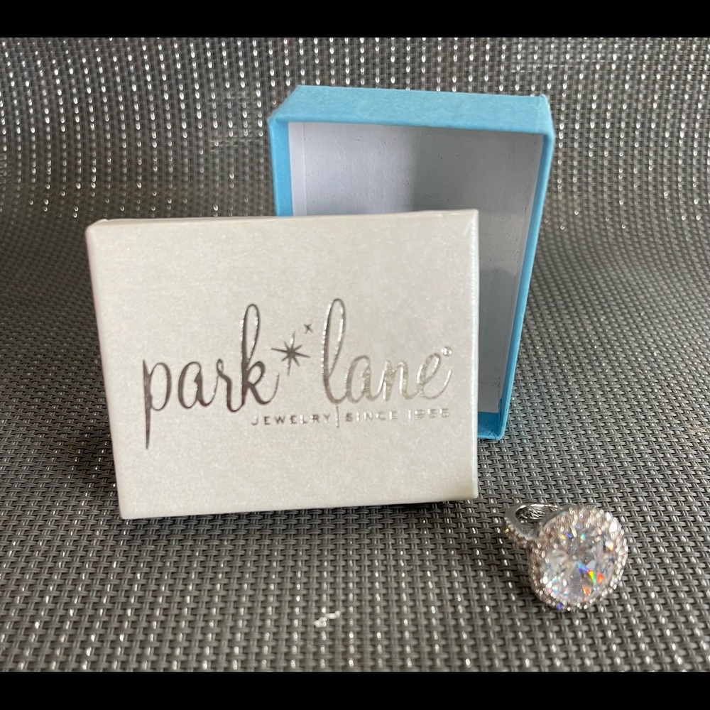 Park Lane Fashion Ring- used once.  Beautiful ring with lots of sparkle.